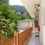 شقة Kostas Ii *