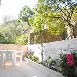 Kostas Ii شقة