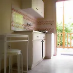 Apartman Kostas Ii *