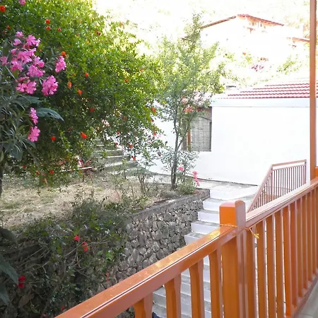 Kostas Ii Апартаменты