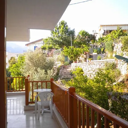 Apartament Kostas Ii