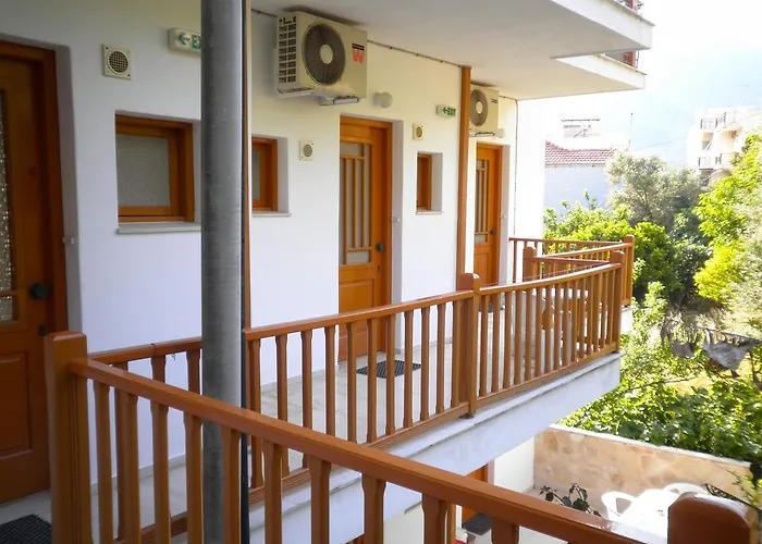 Kostas Studios Apartment *