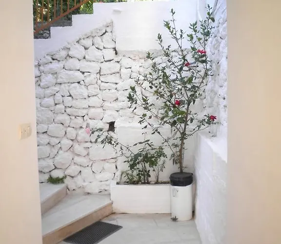 Apartment Kostas Studios *