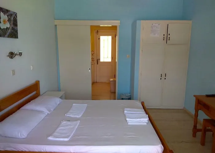 Kostas Studios Apartment *